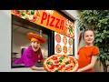 ピザのドライブスルーごっこ!🍕🚗 おもしろレストランの物語
