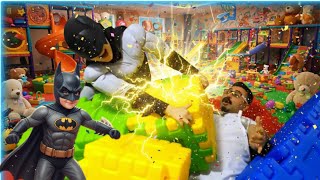 Emir Süper Kahraman Olup Babasını Kurtarıyor - Emirin Sihirli Güçleri