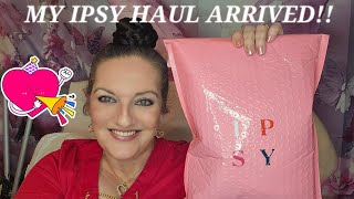 IPSY had some of my favorite goodies in this most recent sale. Are any of them your favorites?