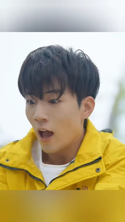 Delivery man found a treasure #subscribe #drama #shortsvideo #koreandrama#shorts