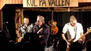 Vídeo de Allt Är Gjort Av Plåt