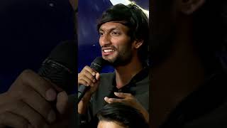 Larky Ki Shandar Awaz 🥀💔 #shabbirjan  #mazaqraat #imranashraf  #shortsfeed #jugtain #poetry #song