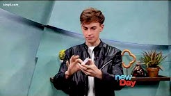 Magician Matthew Laslo performs - New Day Northwest