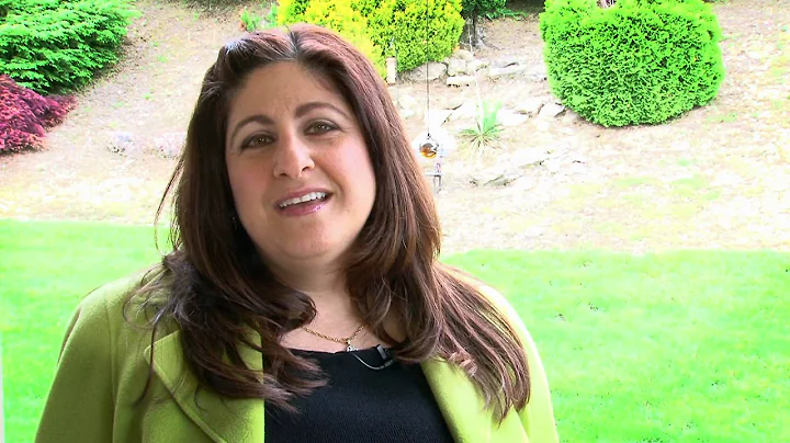 Lauri Moore Psychic Medium