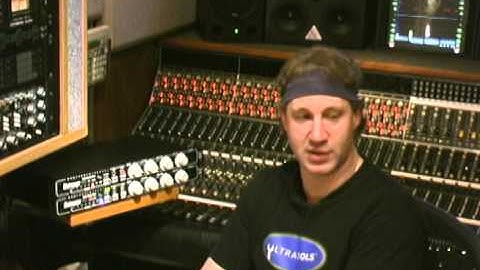 Distressor Demo w/Dave Derr on British Mode (part 2)