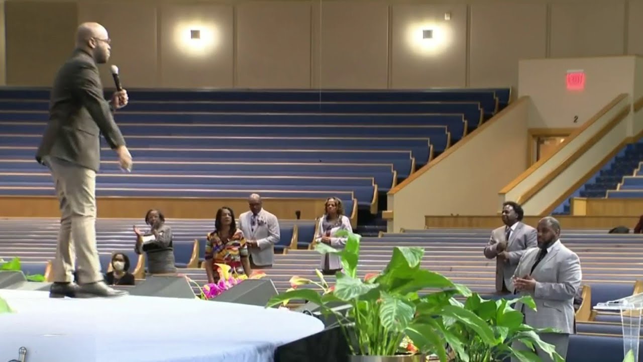 Detroit’s Greater Grace Temple holds Sunday service amid large event ...