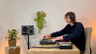 Tides - Live Electronic Music - Meditation Session (Full Improvisation Set)
