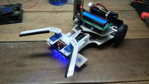 uji coba sensor warna pada robot pemindah barang