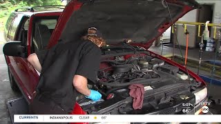Jiffy Lube internship gives high school students hands-on experience
