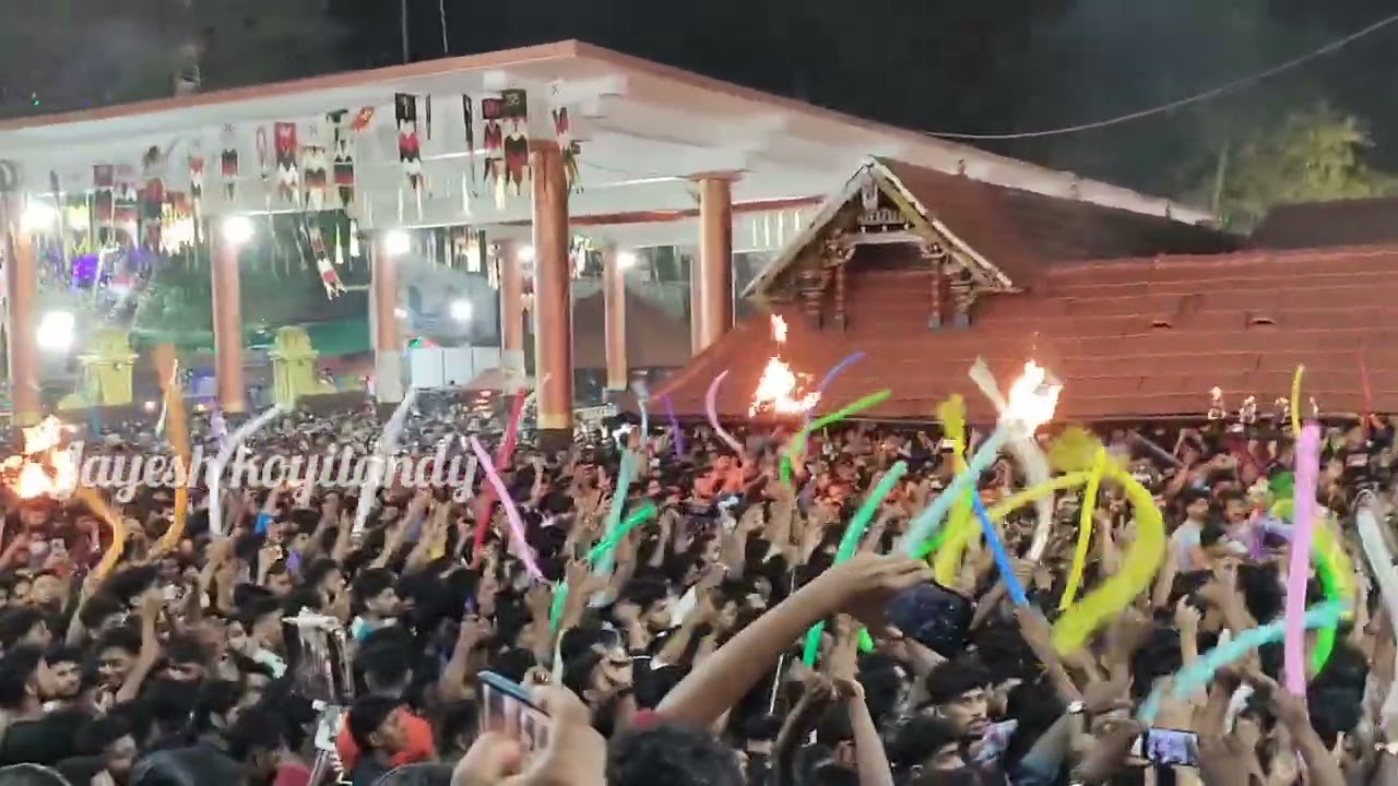 കിടിലൻ മേളം... കാണാതെ പോയാൽ വലിയ നഷ്ടമാണ് ശ്രീ പിഷാരികാവ്  കാളിയാട്ടം 2023 #pisharikavu #kaliyattom