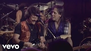 Video thumbnail of "Long Train Runnin' (from Rockin' Down The Highway: The Wildlife Concert)"