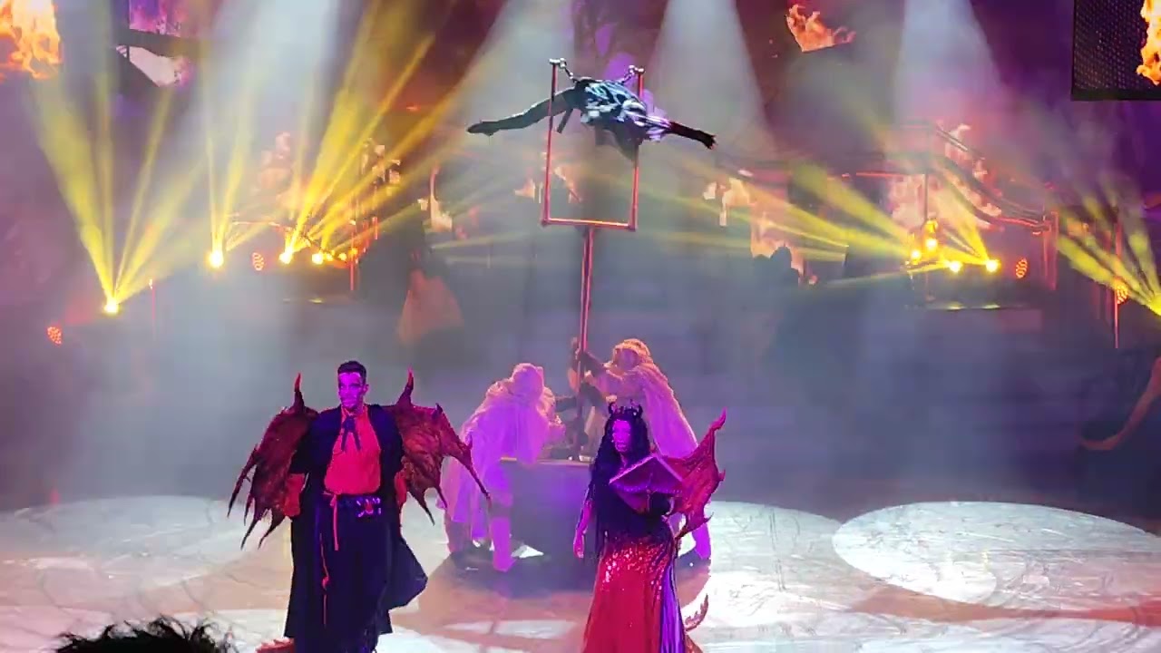 HALLOWEEN FACTORY  - PortAventura WORLD  2025