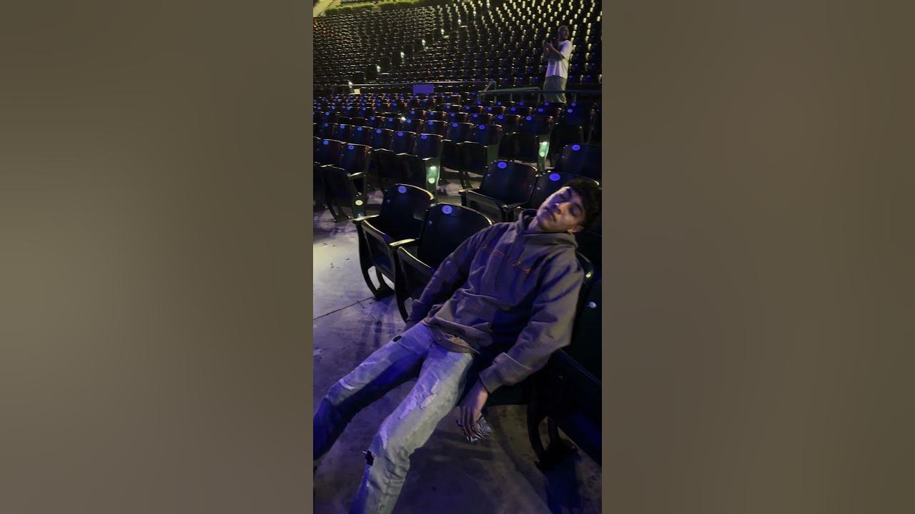 😪 I was the only one at IVAN CORNEJO'S CONCERT *TERAPIA* |@diiegodior #shorts #ytshorts