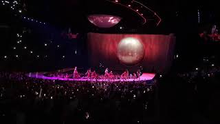 break up with your girlfriend, im bored - ariana grande live in toronto