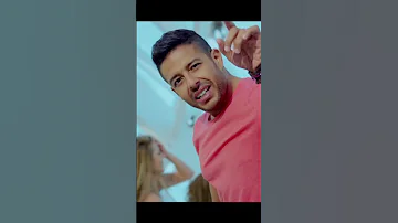 فات قرب عليا وخد تلات اربع حاجات خد قلبي مني خد عقلي بالساعات محمد حماقي 