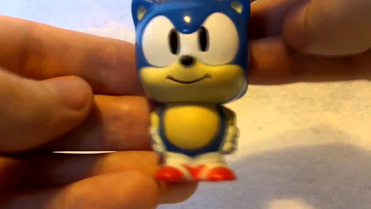 Cute Chibi Sonic Keychain [Sonic Collectible Reviews] - YouTube