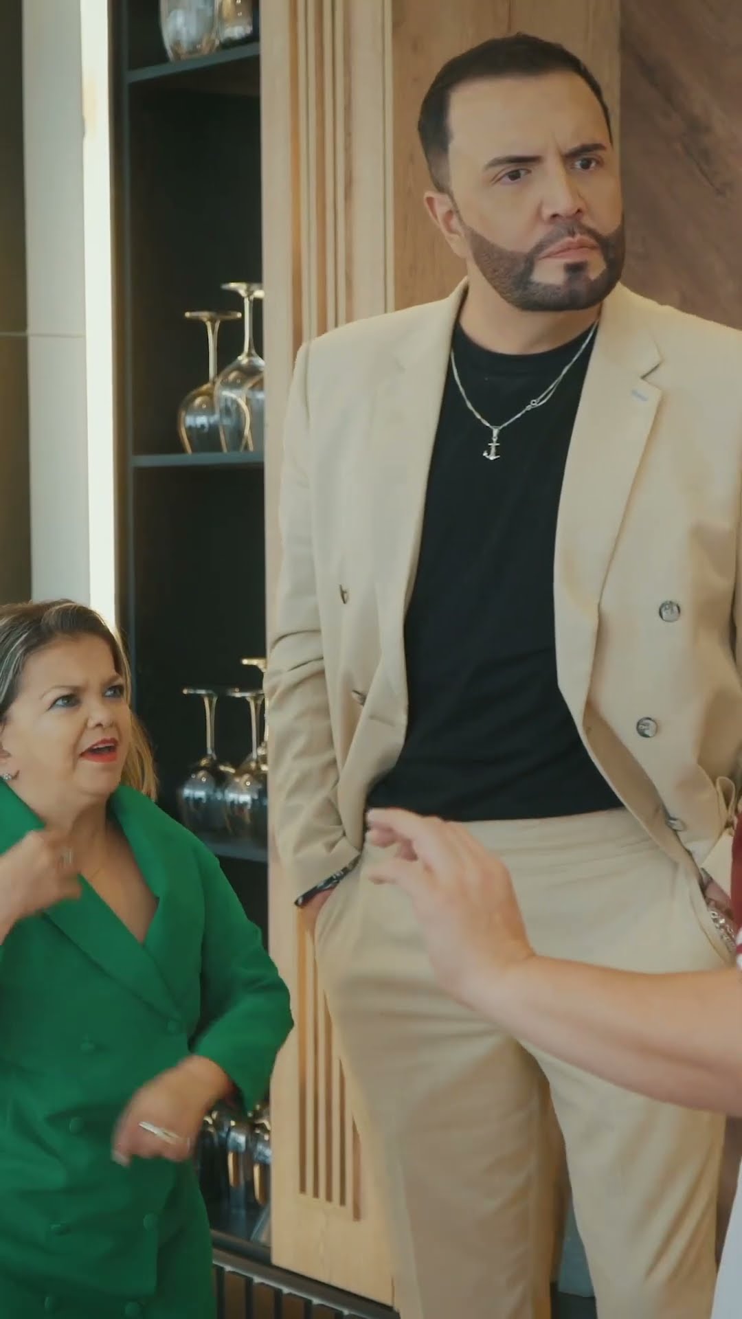 Empleada abusó de la confianza que le dieron sus jefes #luzmaria #historias #drama #viral