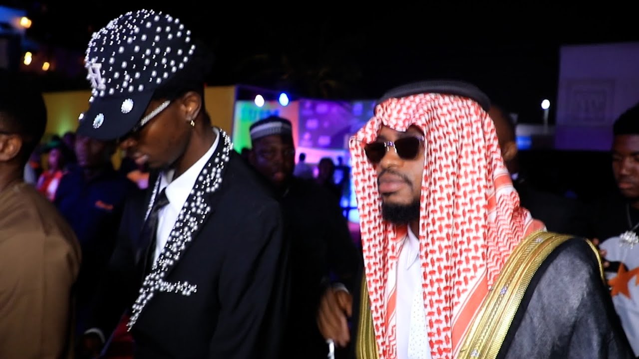 DIAMOND PLATINUMZ NA D VOICE WALIVYOFIKA KWENYE USIKU WA FINALI BSS