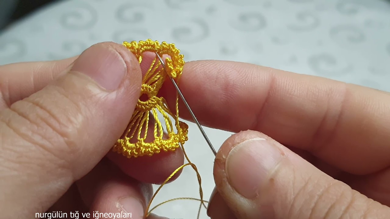 #crochet #kinitting #tığoyası #iğne oyası978  minyatür gül  kolay karanfil yapımı kenditasarımım