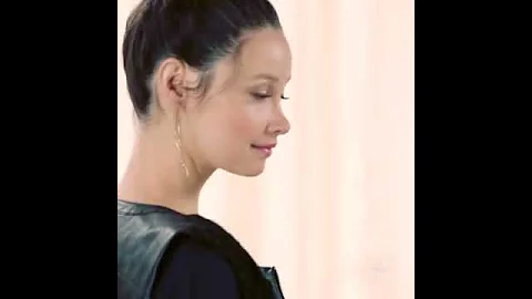 Monica Rose shows us Metaphor #FallStyle