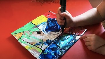 Gailearaí Náisiúnta na hÉireann ón mBaile: Ceardlann Gloine Dhaite Céadfach
