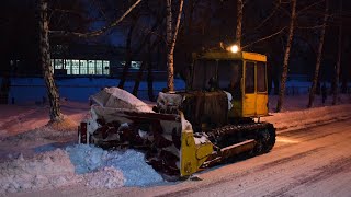 Шнекоротор ДЭ-220А (СШР-2,6М) на шасси ДТ-75. Работа. Звук А-41.