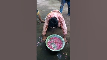 Kesurupan jathilan makan bunga #jaranan #jatilan #jathilan #elnagara #el #kesurupan #shorts #short