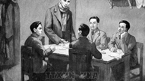 Chủ tịch Hồ Chí Minh với Cách mạng Tháng Tám