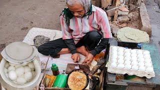 This Old Man Selling Egg Toast & Boiled Egg । Street Food Of Kolkata । Indian Street Food