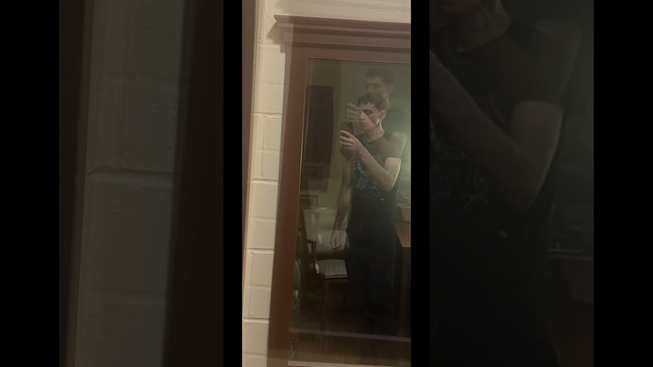 #lildeathdream posted from the hotel room by lil death dream !