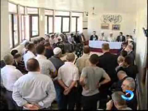 მეჰმედ გორმეზი ბათუმის მეჩეთში სამუფთოს წარმომადგენლებსა და მრევლს შეხვდა