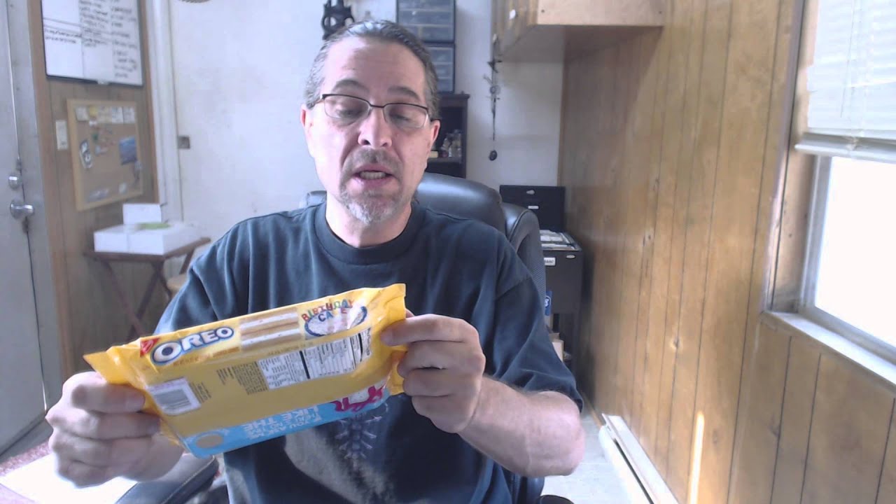 420 Stoner Snacks OREO birthday Cake Cookies Review