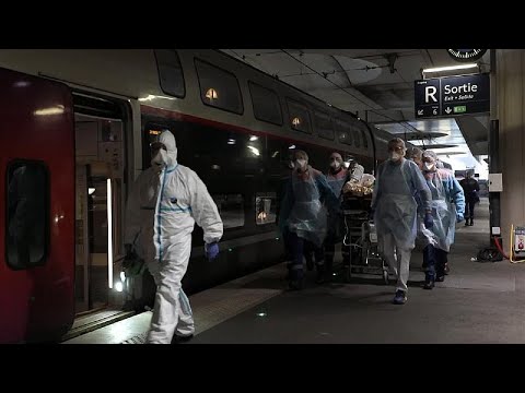 Γαλλία: Μεταφέρουν ασθενείς