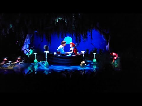 Видео: Подводное приключение Ариэль в Disney California Adventure