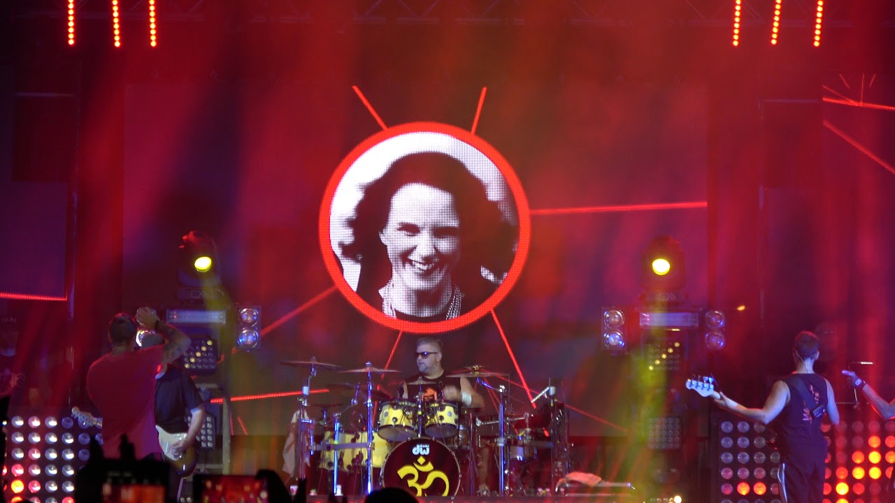 Majka és a Ők - Koncertrészlet (Várpalotai Napok 2019-08-30)