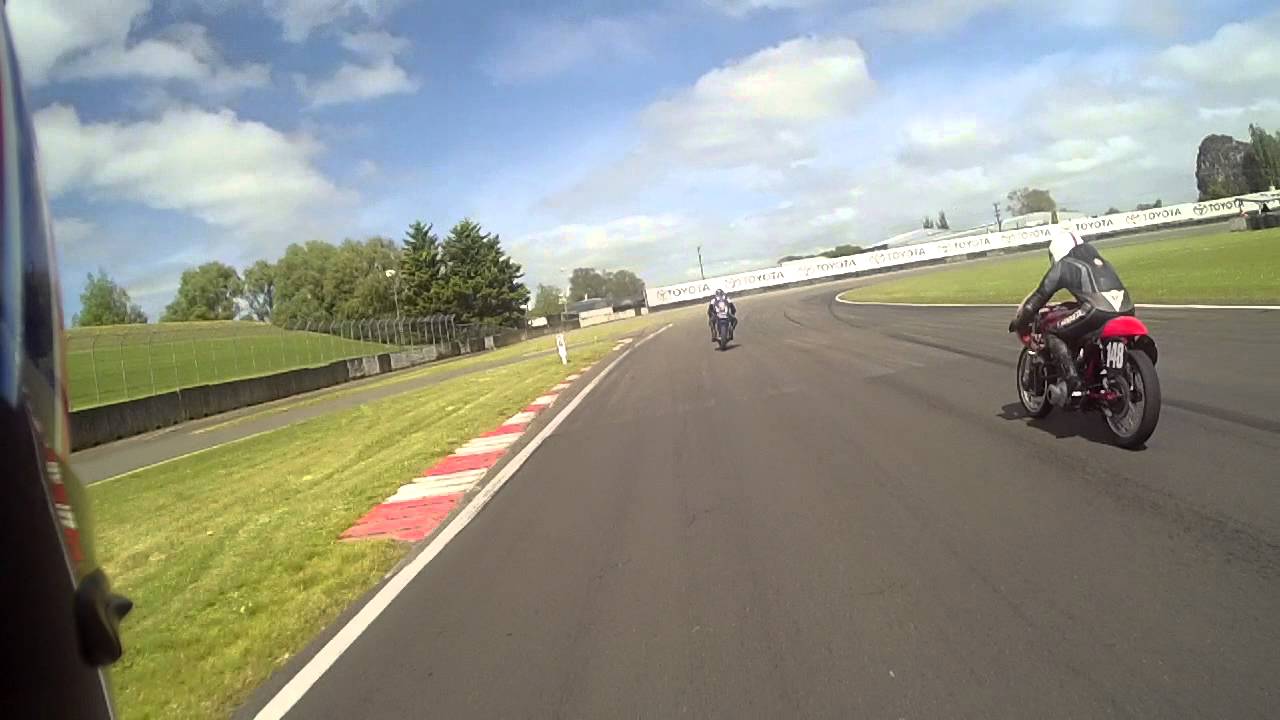 Classic Motorcycle Racing. NZCMRR Manfield Spring Classic Nov 1st and 2nd 2014