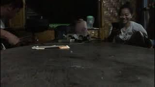 Duduk dekat abang. Rtj cover.