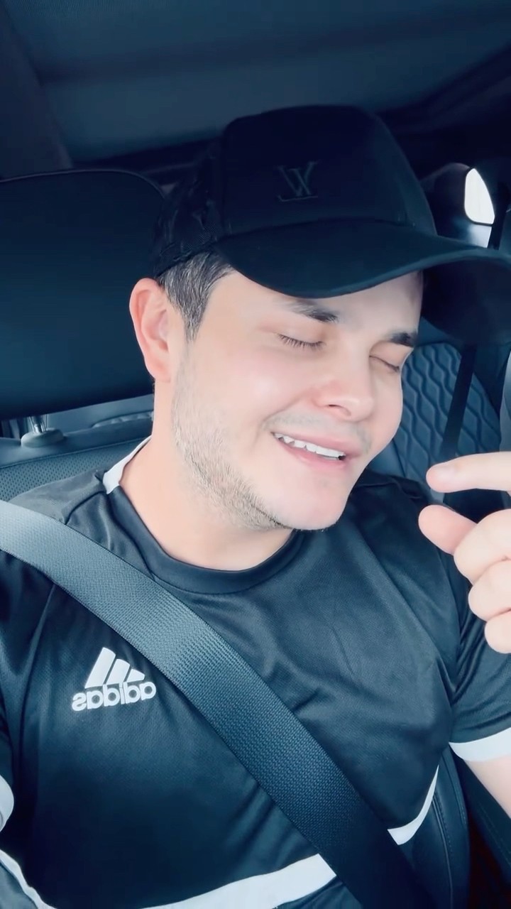 Olho fechado, mão na consciência porque essa é pesadaaa. E vem no 1° EP em Breve! ?