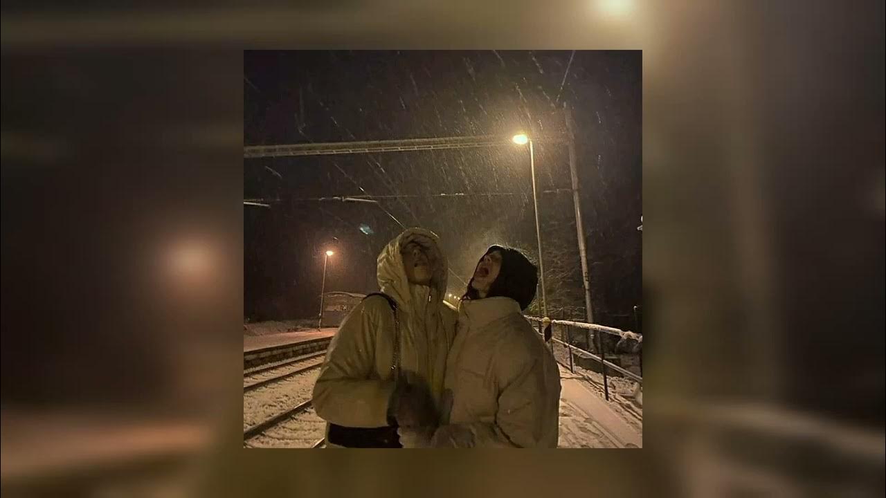 8 способов как бросить. Пойдем скорей ловить снежинки. Люблю ловить снежинки ртом. Люблю ловить снежинки ртом speed up. Кататься с горки, ловить снежинки ртом.