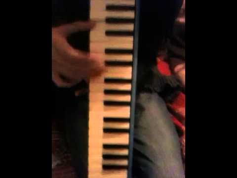 Küçük Hanımefendi-Ağlama kelebeğim (piano)