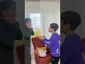 لما بلال يفتن علي اخواتوا 