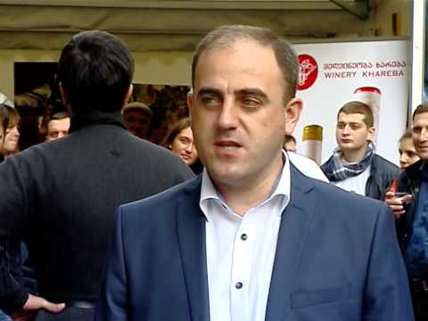 დავით ნარმანია სიონის ქუჩაზე ღვინის დეგუსტაციას დაესწრო