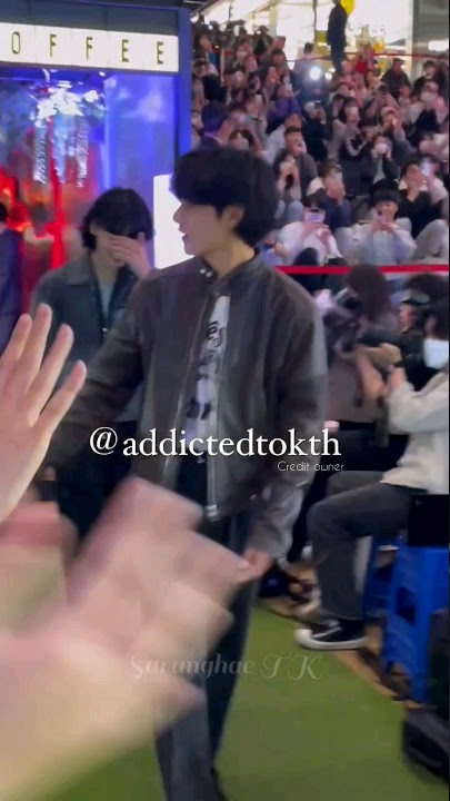 I love how Jungkook shyly follows Taehyung🙈💓and Tae makes sure to look at him😍🖤🤎#taekook