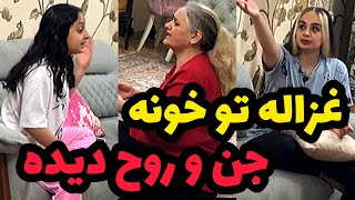 به مامانم با اخبار دروغ القا کردیم آخرالزمان شده! 🙂