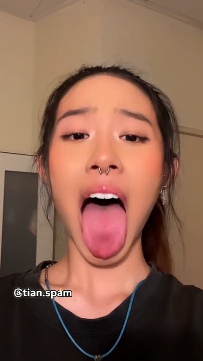 Long Tongue girl 7 #tongue #longtongue #instagramreels #tongueout #tiktokchallenge