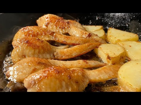 【お口で大爆発】手羽先に詰めて焼く贅沢