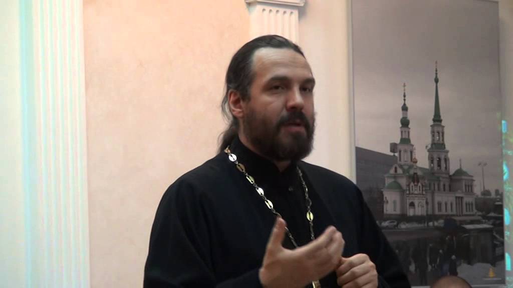 священник е