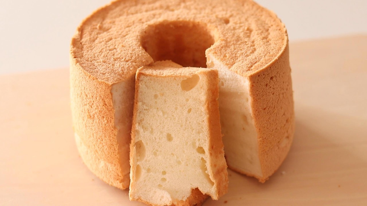 【卵白消費に！】ふわふわもちもちしっとり♡エンゼルフードケーキの作り方／Angel Food Cake recipe