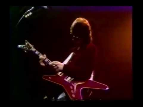 Elliot Easton and the "Touch and Go" Soloиз YouTube · Длительность: 54 с Elliot Easton and the "Touch and Go" Soloиз YouTube · Длительность: 54 с