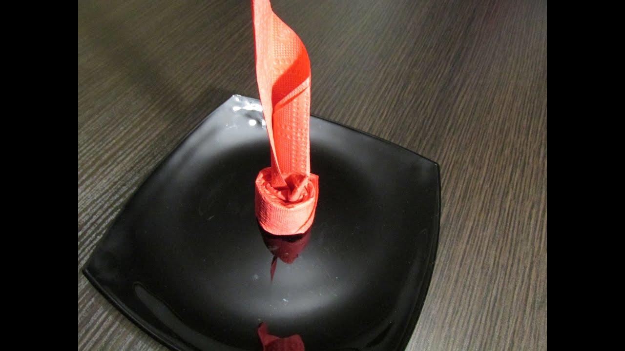 Как складывать бумажные салфетки.How to fold paper napkins. - YouTube